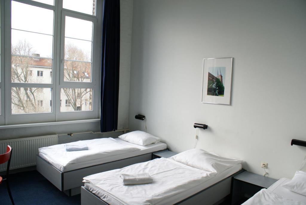 Hotel Transit Berlim Quarto foto